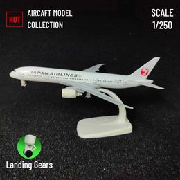 Aircraft Modle Scale 1 250 Metal Aircraft Replica Japan Airline B787 Aeroplane Aviation Model Miniature Art Kid Fidget Boy Toy Y240522