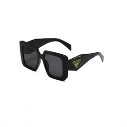 Óculos de sol Novo Pra Home Metal Metal Piece Ocean Piece Glasses para mulheres com senso avançado insere os óculos de sol de moda personalizados T2201291 248U