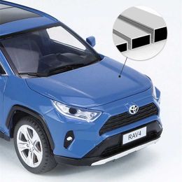 Diecast Model Cars 1 24 s RAV4 SUV Alloy Car Model Diecasts Metal Toy Vehicles Car Model Sound and Light Simulation Collection Childrens Gift