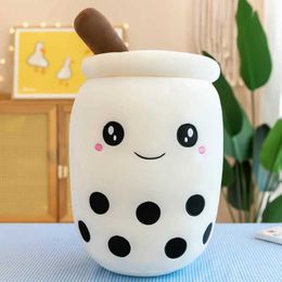 Plush Dolls 50/70cm Giant Bubble Tea Plush Tea Soft Cow Milk Tea Boba Pillow Pelu Cut Ice Juice Drink Bottle Decorative Gifts H240521 HQSW