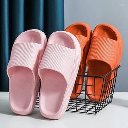 Slippers Thick Platform Bathroom Home Ladies Fashion Soft Sole EVA Indoor Slides Men Sandals Summer Non Slip Slipper