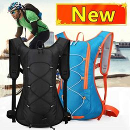 Outdoor Bags New 12L outdoor sports bike running and hiking hydration bag storage bag helmet bag waterproof ultra light bladder backpack Q240521