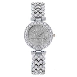 Live Broadcast Diamond Craved Full Sky Star Star Womens Watch Bracelet