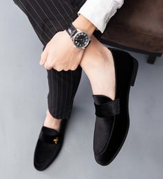 Men039s Shoes Loafers Fashion Suede Bee Embroidery Round Toe Flat Heel Classic Office Professional Comfortable One Foot Casual 6608943