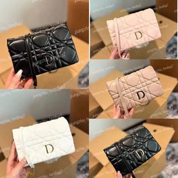 Lady Designer Shoulder Bag Fashion Crossbody Bag Women Small Chain Bag Chain Pack Solid Diamond Patterned Bag