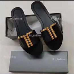 2023 New Slippers TF Hardware Buckle Summer Casual Flat Shoes Sandals Popular Womens Slides 4 Colours 765