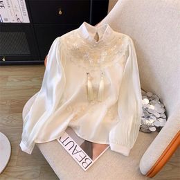 Women's Blouses Embroidery Chinese Style Spring/Summer Vintage Shirt Loose Chiffon Women Tops Long Sleeves Clothing YCMYUNYAN
