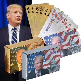Trump spelar kort som spelar kort pokerspel vattentätt guld USA pokers fest favorit