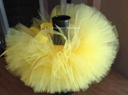 Skirts Cute Baby Yellow Tutu Skirts Girls Fluffy Tulle Skirts Ballet Pettiskirts Tutus with Ribbon Bow Kids Party Costume Skirts Cloth Y240522