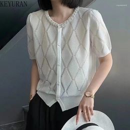 Women's Knits 2024 Summer Peals Beading Bubble Short Sleeve Knitted Cardigan Women Vintage Chic O-Neck Hollow Out Sweater Buckle Knitwear