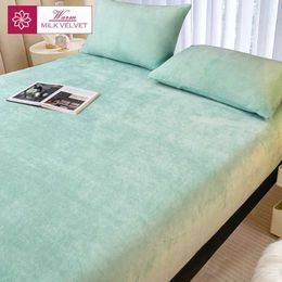 Bedding sets WOSTAR Winter warm plush fitted sheet elastic mattress cover fluffy velvet fleece bed linen couple thermal double king size H240521 XSVC