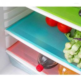 Table Mats 4 Pcs/set Fashion Refrigerator Pad Antibacterial Antifouling Mildew Moisture Absorption Fridge Magnet