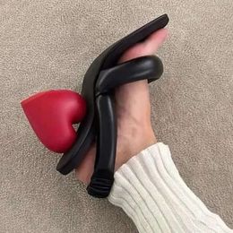 Heel Flip-flops Sandals Heart Slipper Red Woman Summer 2024 Square Toe Shaped Slingback Black Fashion Shoes for 69b