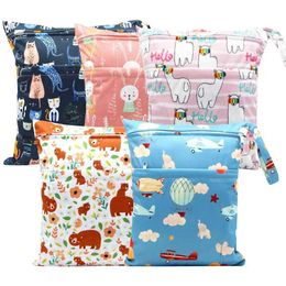 Diaper Bags Reusable wet and dry diaper bag for baby clothing diaper organizer printing waterproof diaper bag with double zippers d240522