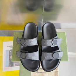 Платформа Cross Sandals Slipper Beach Shoes Flip-Flops Sildes Designer Double Likter Women Vflat Comfort Sliders Slipper Top Caffence Summer Summer Outdoors Casual обувь