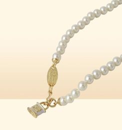 Trendy Schmuck Saturn Perle mit emaillierter tridimensionaler Schloss Halskette für Frauen4986270