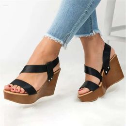Sandal Quality High Women 2024 Sandals Fashion PU Thick Bottom Slip on Concise Wedges Solid Causal Female Shoes 93 7ce s Ccise