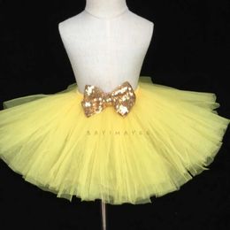 Skirts Cute Girls Yellow Tutu Skirt Girls Fluffy Tulle Pettiskirt Glitter Ballet Tutus with Gold Sequin Bow Kids Party Costume Skirts Y240522