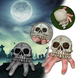 Action Toy Figures Horror Skull Finger Resin Crafts Halloween Garden Decoration Shell Ornaments Home Decore Gothic Decor H240522