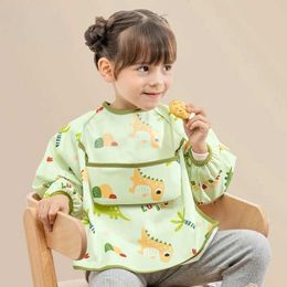 Bibs Burp Cloths Baby feeding apron long sleeved baby bib with pockets summer waterproof and dustproof detachable sleeve d240522