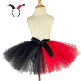 Skirts Girls Clown Halloween Costumes Tutu Skirts Kids Red Black Pettiskirt with Hairbow Children Christmas Joker Cosplay Party Skirts Y240522