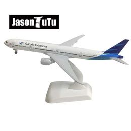 Aircraft Modle JASON TUTU 20cm Garuda Indonesia Boeing 777 Aeroplane Model Plane Model Aircraft Diecast Metal 1/300 Scale Planes Drop shipping Y240522