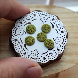 Handmade 1/12 Scale Cute Mini Biscuit Miniature Dollhouse Cookies Pretend Play Food for OB11 BJD Doll Accessories Toy