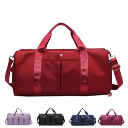 Womens lululemens Nylon duffle Designer bag mens lu CrossBody duffel Tote pochette handbag Shoulder luggage Bags Luxury 2sizes outdoor Sport gym travel Clutch bags