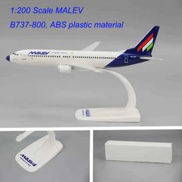 Aircraft Modle 1 200 Scale B737-800 Malv MALEV Airline ABS Plastic Aeroplane Model Toys Aircraft Plane Model Toy Assembly Resin for Collection Y240522