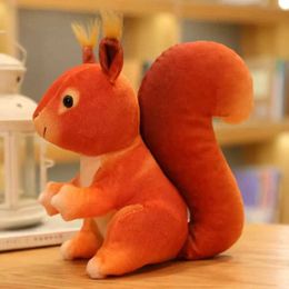 Plush Dolls 25cm simulation cute squirrel plush toy soft filling cartoon animal doll home decoration birthday gift H240521 BVV8