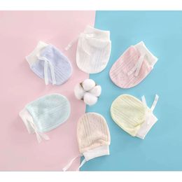 Baby gloves scratching face 0-12 months new supplies can bite anti eating young children breathable thin model L2405