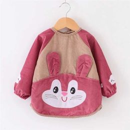 Bibs Burp Cloths Cute baby bib baby Baberos Baby Corduroy long sleeved apron cartoon animal feeding children smoking bib baby supplies 0-5Y d240522