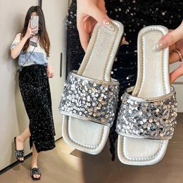Plus Size Ins Bling Rhinestone Women Slippers Sandals Shoes Antiskid Flat Sole Slippers Woman Sandals Slides Beach Shoes 240510