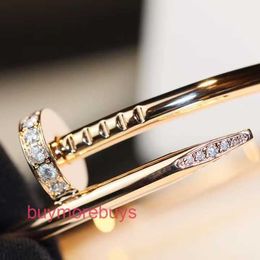 Carrtter Designer Screw Bangle Bracelet Nails Love Fashion Luxury Jewelrys Trendy 18K Gold Diamond for Women Men Nail Bracelets Silver Jewellery Bracelet JW2V