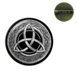 Brooches Witch Knot Pagan Wheel Of The Year Pin Glass Retro Shirt Lapel Tote Bag Backpacks Badge Lucky Charms Pins