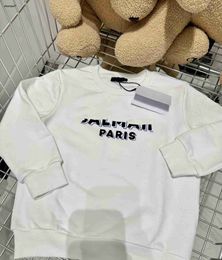 Top baby hoodie Complete labels round neck kids sweater Size 90-130 3D letter printing children pullover Oct25