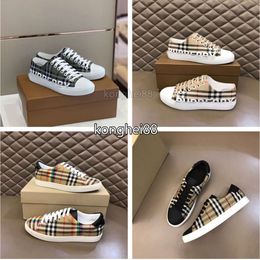 Designer Dress Shoes Fashion Men Women Low-top Plaid Sneakers Letter Print Round Toe Canvas Shoes Striped Vintage Shoes Platform Trainers Running Shoes