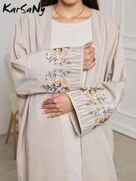 Ethnic Clothing Full Length Casual Muslim Abayas Flower Embroidery Batwing Loose Robe For Women 2024 Apricot Abaya Dubai Luxury Islamic