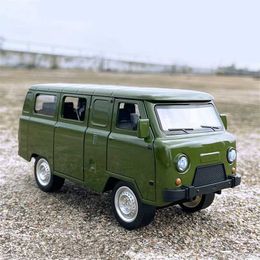 Diecast Model Cars 1/18 UAZ Travellers Alloy Traffic Bus Car Model Diecasts Metal City Tour Vehicles Car Model Simulation Sound Light Kids Toys Gift