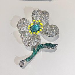 Brooches Emerald Flower For Women Heavy Industry Luxury Full Fashion Brooch Pin Jewelry Coat Jacket Accessories Corsag