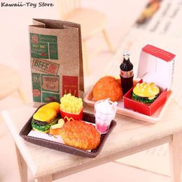 Mini 1/6 Miniature Dollhouse Hamburger Coke Cup Fast Food For Blyth s Doll House Play Kitchen Ice Accessories Toy