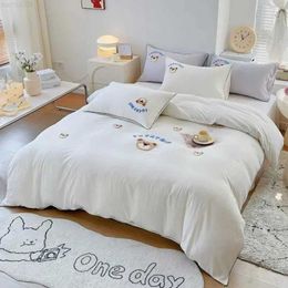 Bedding sets Cute bear embroidered bedding cute cartoon sheep single layer down duvet cover soft skin friendly duvet cover pillowcaseL2405