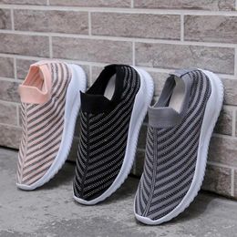 Fitness Shoes Woman Crystal Female Vulcanized Sneaker Slip On Flats 2024 Ladies Elastic Band Women Breathable Footwear Plus Size