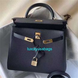 Genuine Leather Handbag Ky Shoulder Bags High End Bag 2024 Autumnwinter New Trend Womens Bag with Lychee Pattern Wide Shoulder Strap Bag Singlwith logo HB98