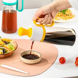 Storage Bottles 2 In 1 Clear Glass Oil Dispenser Bottle With Silicone Kitchen Cooking Baking BBQ Grill Vinegar Turkey Basting Pastry Brushes