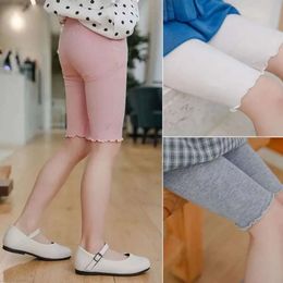 Sommermädchen Leggings Modal Baumwollböden Knie mit mittlerer Hose mit mittlerer Länge fester Farbe Rüschen Legging für Kinderkleidung 3-10 Jahre L2405