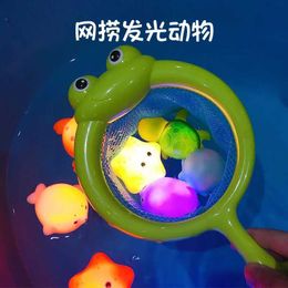 Bath Toys Inducing glowing animals to float water lamps fishing nets water toys childrens bathing toys floating d240522