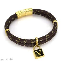 Louiseviution Bracelets Designers Bracelets Lvse Bracelet Jewelry Bangle Womens Luxury Designer Jewelry Stainless Steel Lvse Bracelet Luis Viton Bracelet 961