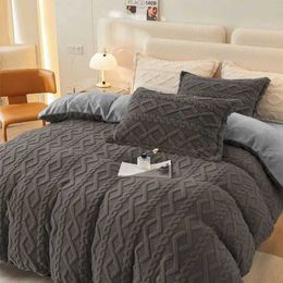 Bedding sets WOSTAR Soft warm coral fleece duvet cover 220x240 fluffy plush king size winter quilt couple luxury double bed bedding set H240521 SK4F