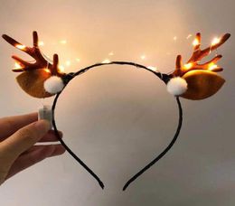 LED Antler Headbands Light Up Reindeer Headband Party Decorations Luminous Glow Headpieces Flashing Hair Bands7145802